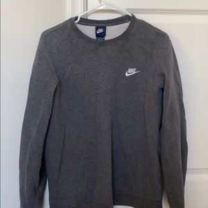 Nike pullover